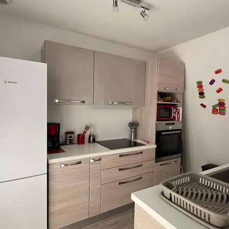 T2 Moderne Et Lumineux Avec Climatisation Et Parking A - Fr-1-555-85 Апартаменты *